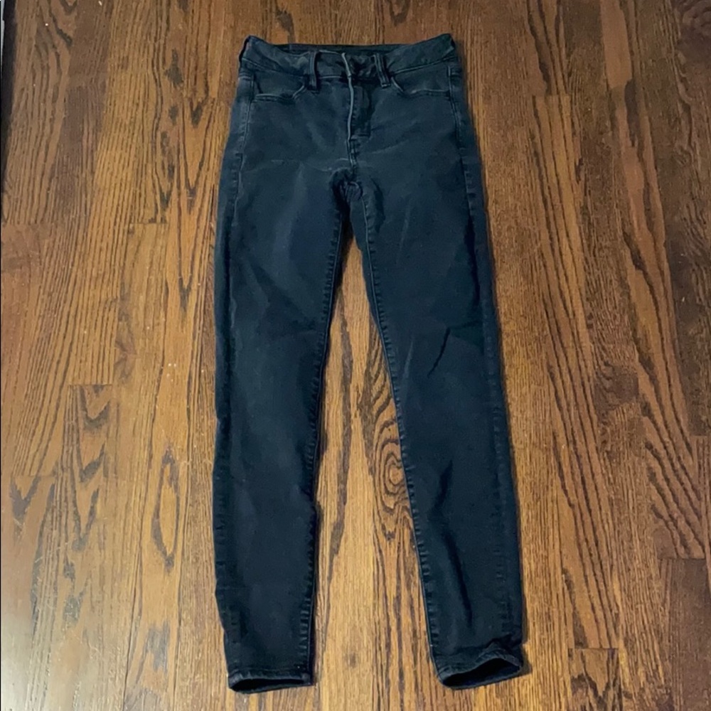 American eagle black skinny jeans- size 2